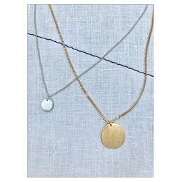 Overview image: Martine Viergever Moon Necklace S